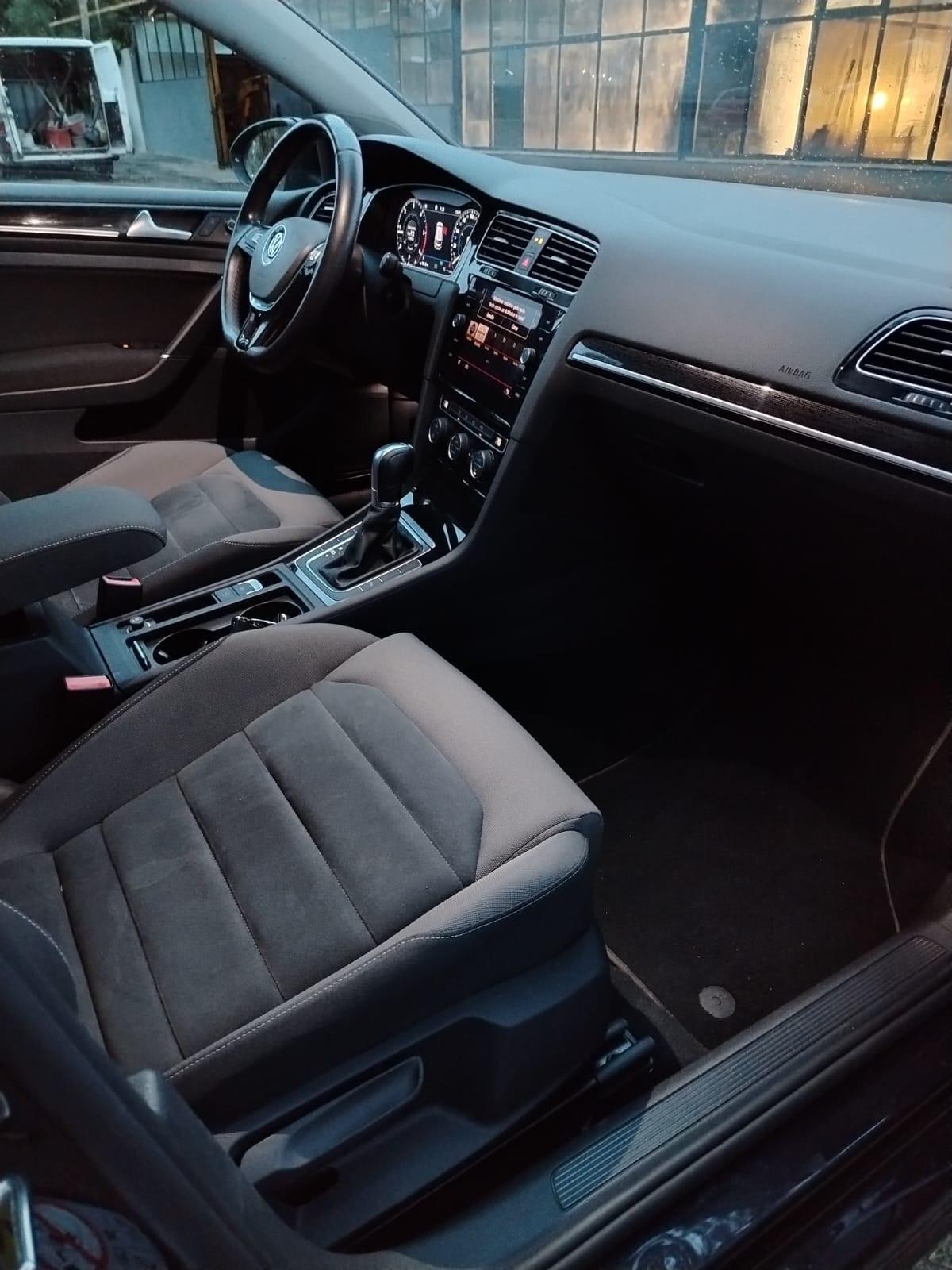 Volkswagen Golf 2.0 TDI DSG 5p. Executive BlueMotion Technology