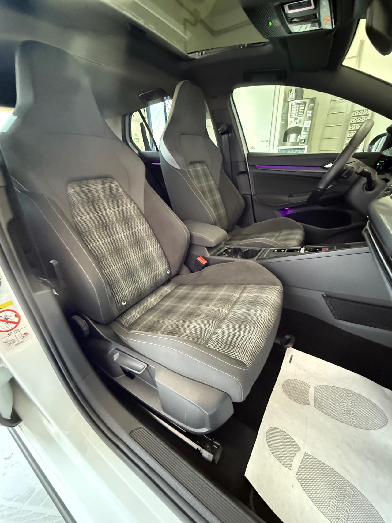 Volkswagen Golf 2.0 TDI GTD DSG