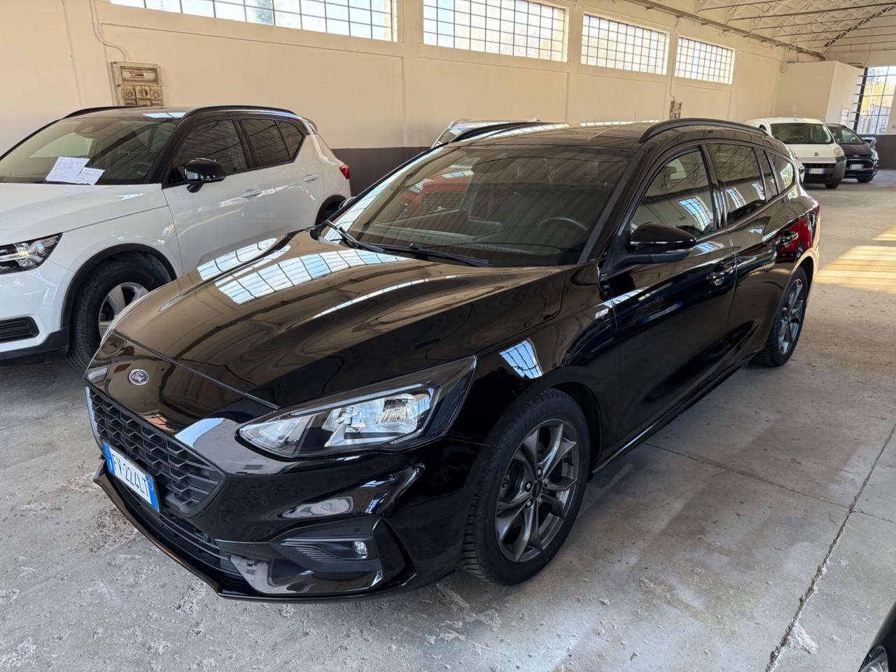 Ford Focus 1.0 EcoBoost 125 CV automatico SW ST-Line