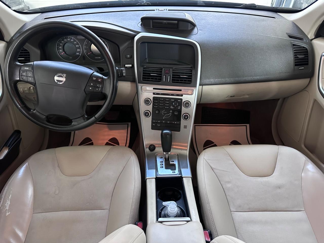 Volvo XC 60 XC60 2.4 D Momentum