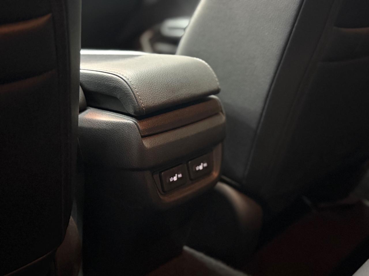 Honda Civic 1.0T Executive Premium Tetto|Automatica|Full Optional