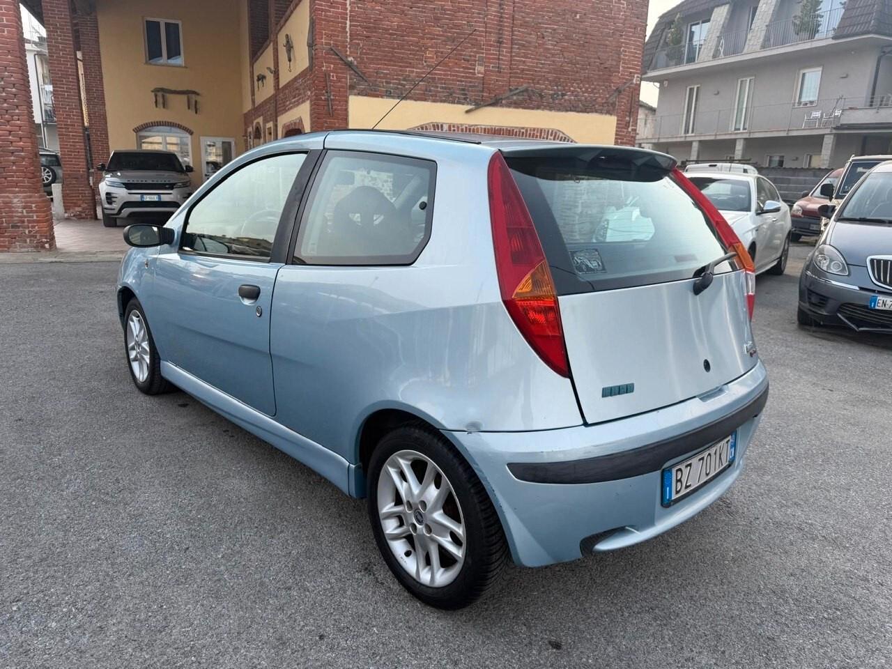 Fiat Punto 1.9 JTD 3 porte Sporting