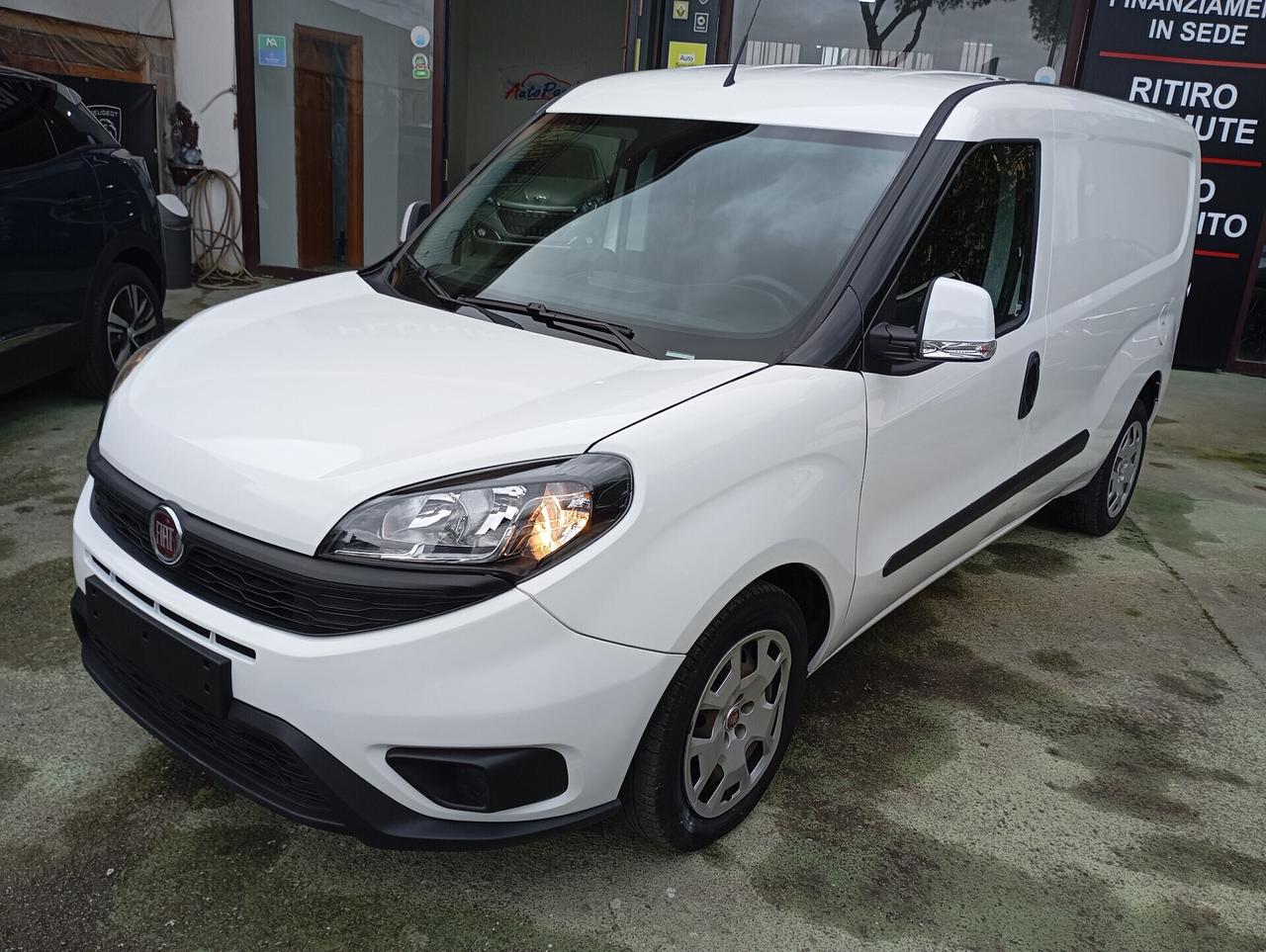 Fiat Doblo C. Maxi 1.6 Mjet 105CV Lounge 3 Posti