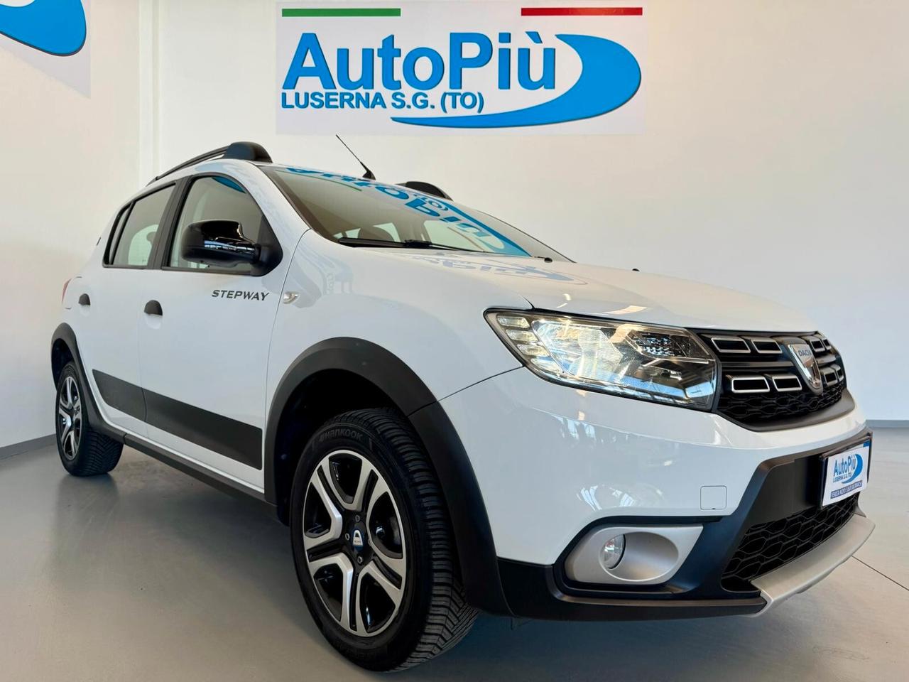 Dacia Sandero Stepway 1.0 TCe 100CV ECO-G 15th Anniversary