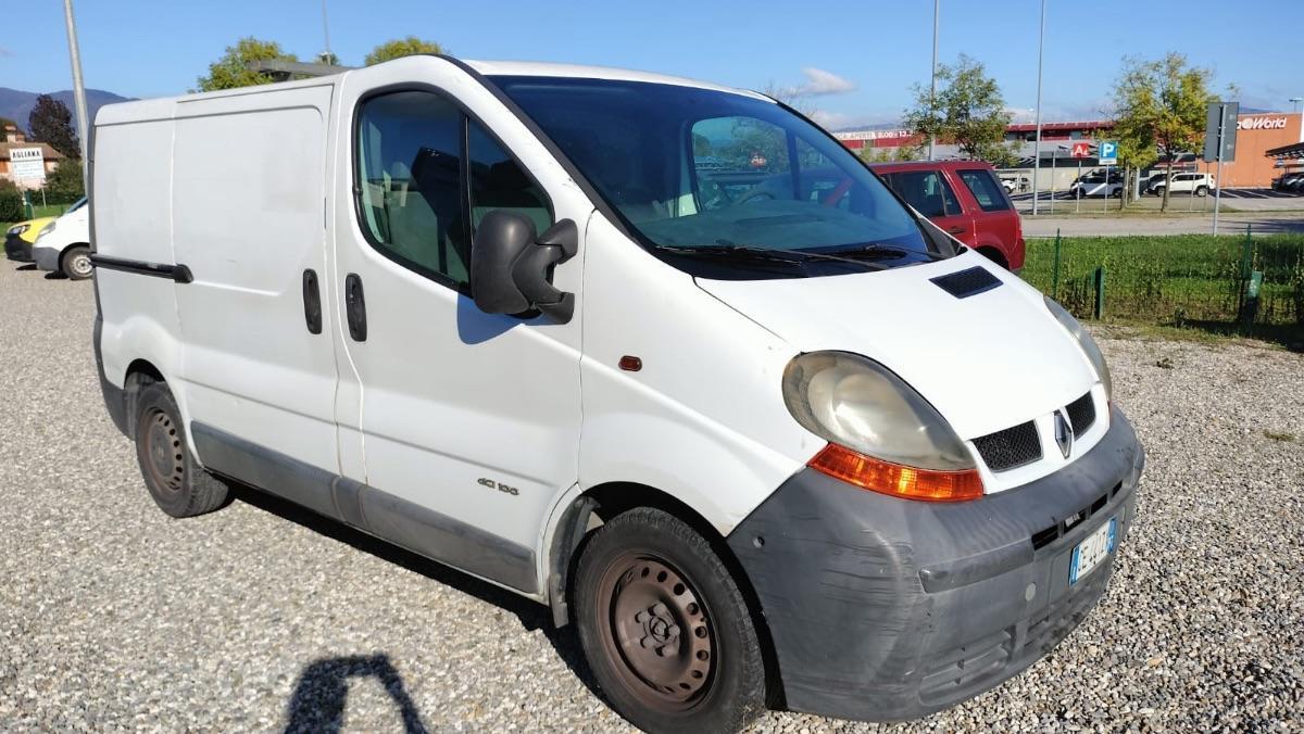 RENAULT trafic T27 1.9 dci 100cv L1H1 trafic T27 1.9 dci 100cv L1H1