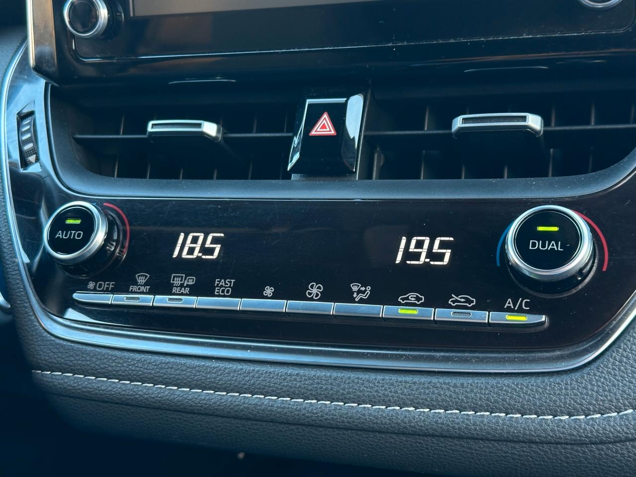 TOYOTA Corolla 2.0 Hybrid 184 CV Style