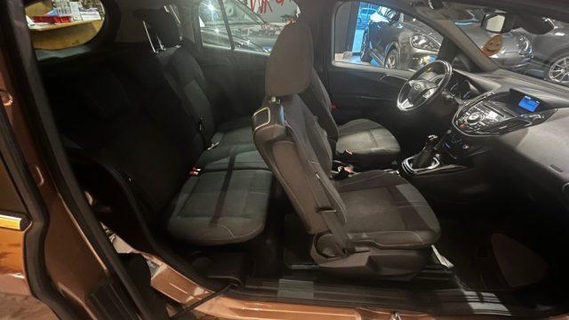 FORD B-Max 1.6 TDCi 95 CV- con danni di carrozzeria
