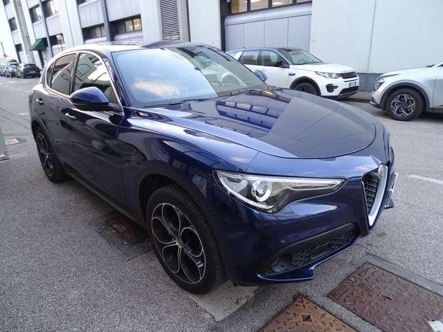 Alfa Romeo Stelvio 2.2 t Executive Q4 210cv auto my19