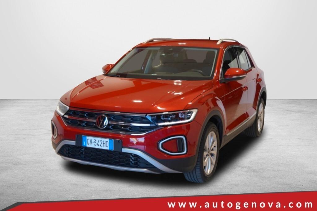 VOLKSWAGEN T-ROC 2.0 TDI 150CV DSG SCR STYLE ( FARI IQ-LIGHT LED MATRIX - DIGITAL COCKPIT - ADAPTIVE CRUISE - NAVI - APP CONNECT - PARK ASSIST - CERCHI 17 )