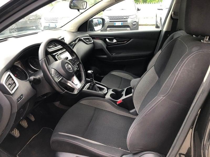 Nissan Qashqai II 2017 1.6 dci N-Connecta 130 cv autocarro