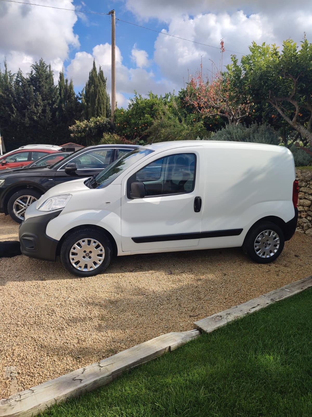 Fiat Fiorino 1.3 MJT 95CV Cargo SX