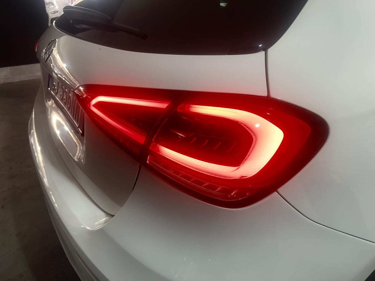 Mercedes-benz A 180 d Automatic Premium