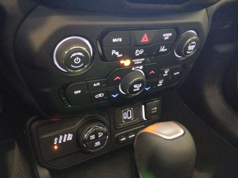 Jeep Renegade 4xe 1.3 T4 PHEV 240cv North Star 4xe Auto