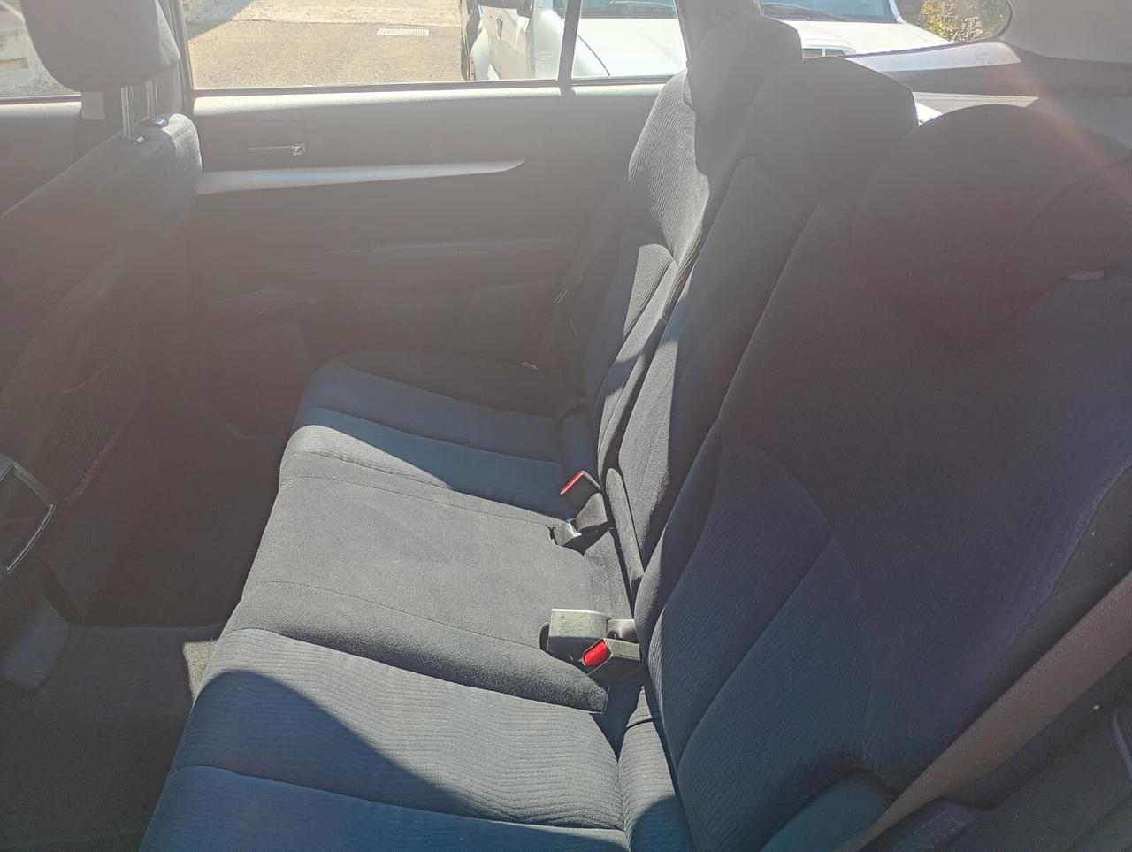 Subaru OUTBACK 2.0D