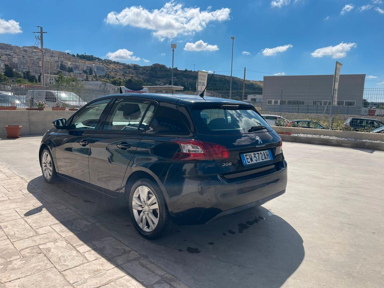 Peugeot 308 1.6 HDi 92 CV Business