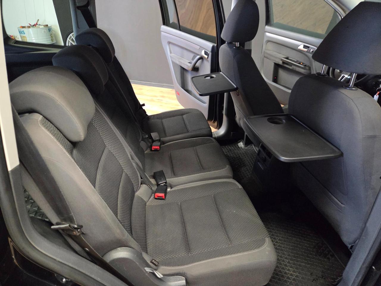 Volkswagen Touran 1.6 tdi Trendline