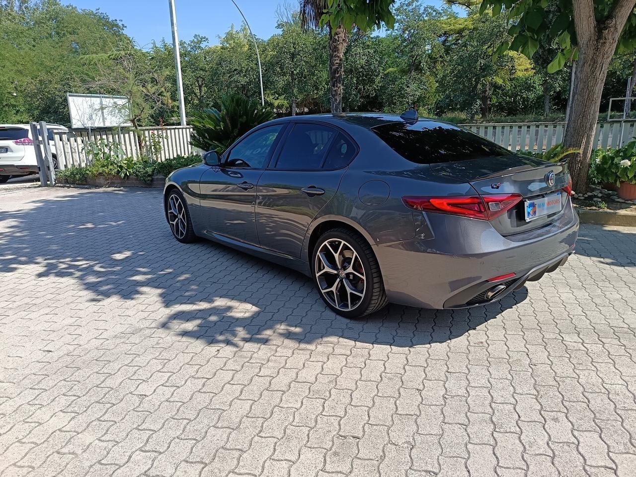ALFA ROMEO Giulia 2.2 TD 210 CV AT8 Q4 Veloce ProM