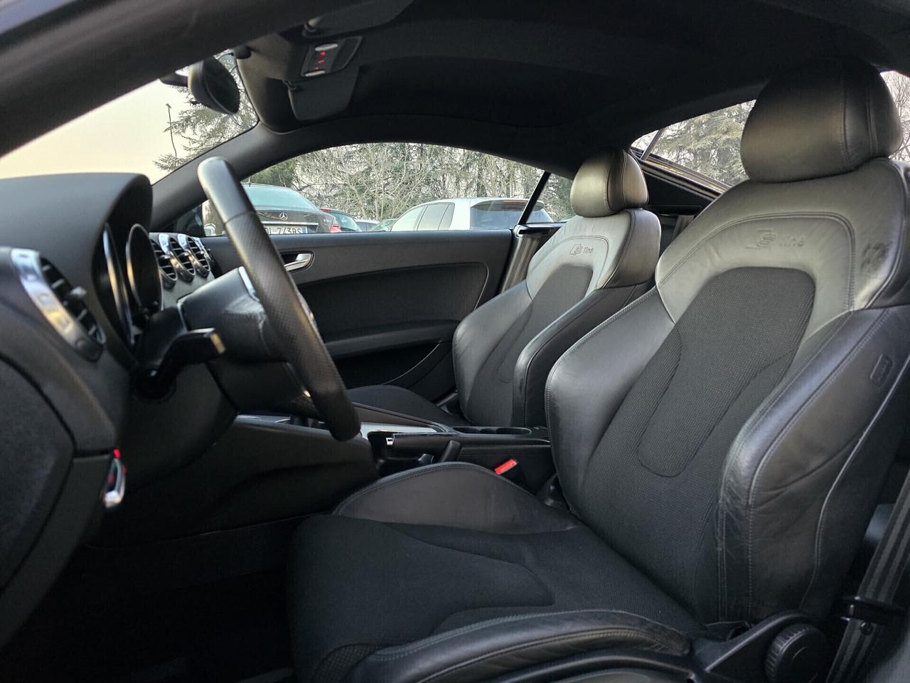 Audi TT Coupé 2.0 TFSI |S-LINE INT/EST|CARPLAY
