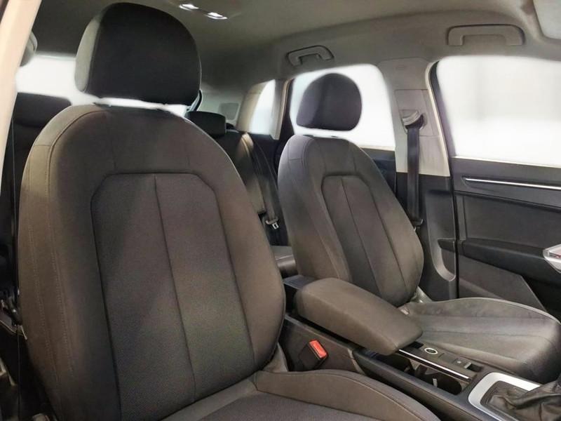 AUDI Q3 45 TFSI e S tronic Business