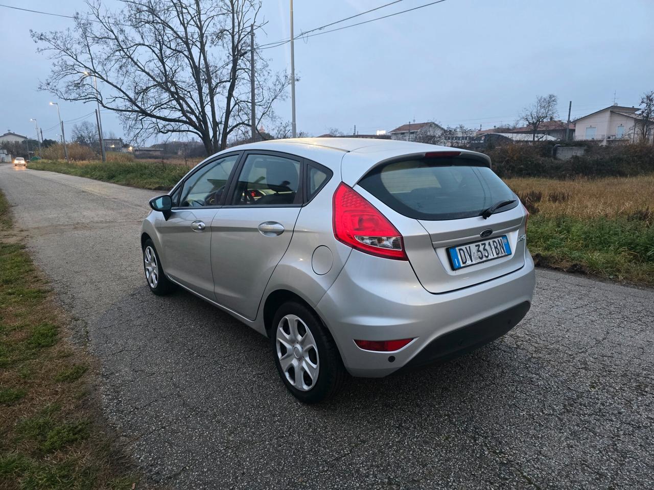Ford Fiesta 1.2 Benzina con GARANZIA-NEOPATENTATI