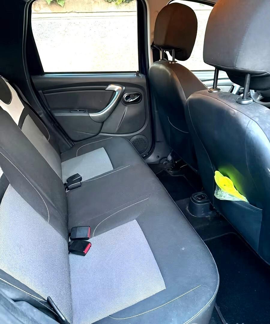 DACIA Duster 1.5 dCi-UNICO PROPRIETAR-EURO 6B-NAVI