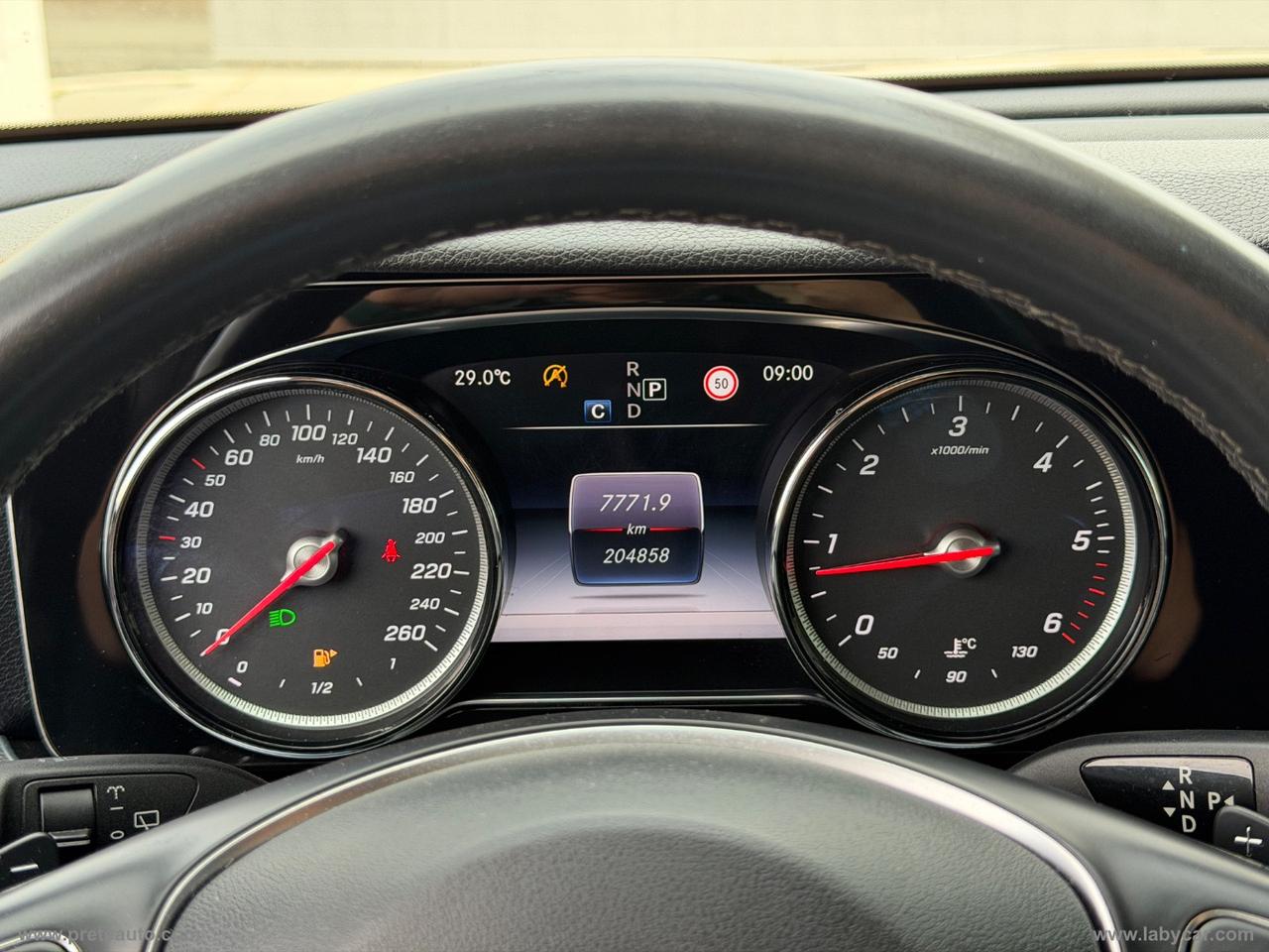MERCEDES-BENZ E 220 d S.W. Auto Sport