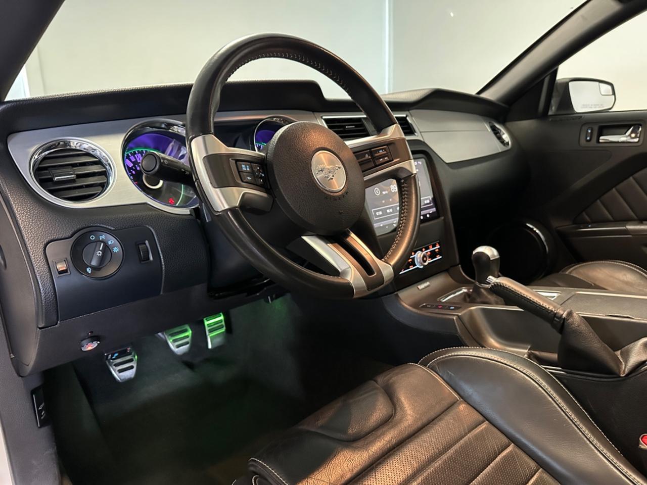 FORD MUSTANG 5.0 SALEEN V8 GPL PRONTA CONSEGNA