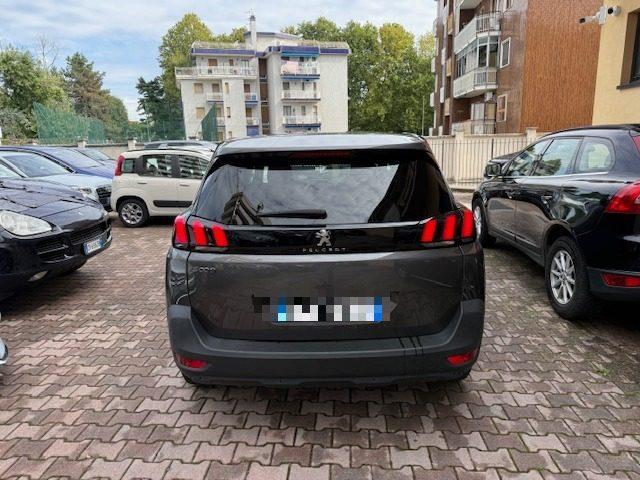 PEUGEOT 5008 BlueHDi 130 S&S EAT8 Allure