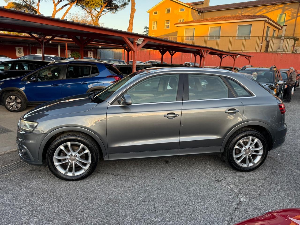 Q3 2.0 TDI QUATTRO -unipro-rate-garanzia-s-line-