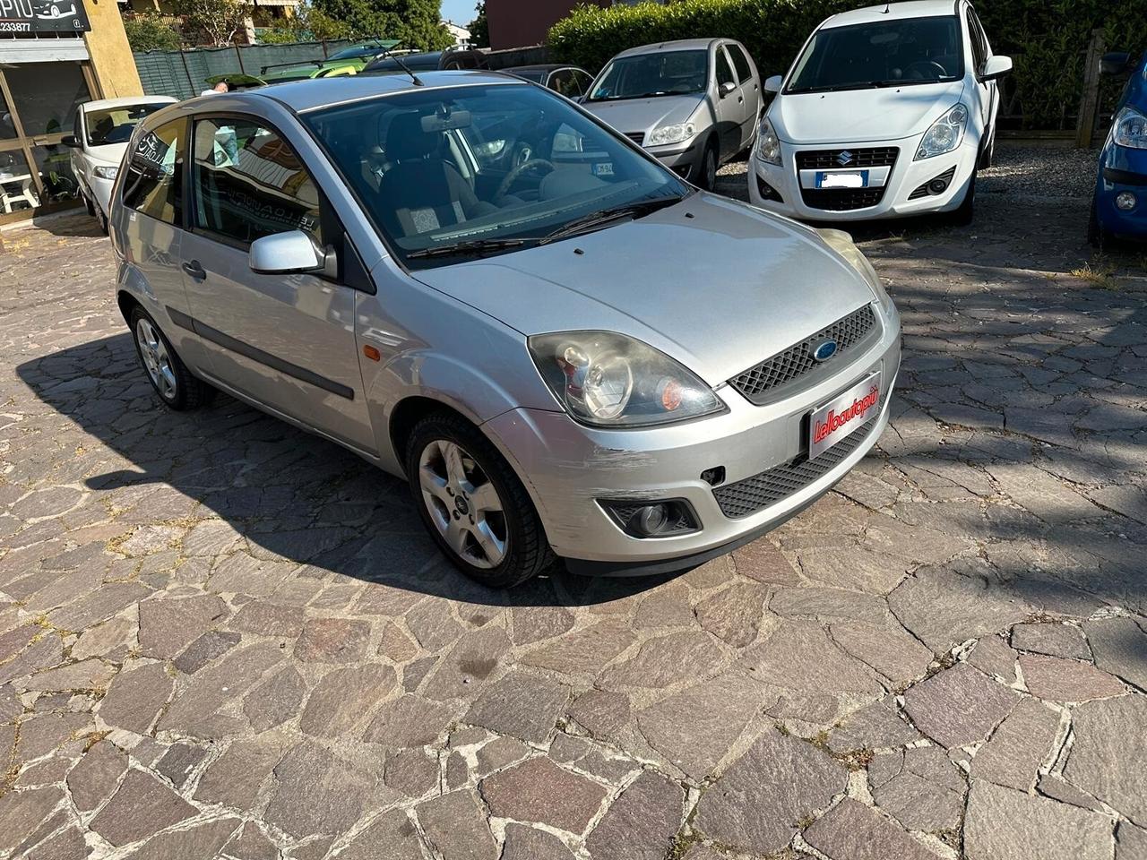 Ford Fiesta 1.2 16V 3p. Titanium