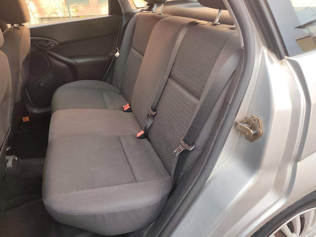 Ford Focus 1.8 TDCi (100CV) cat 5p. Zetec