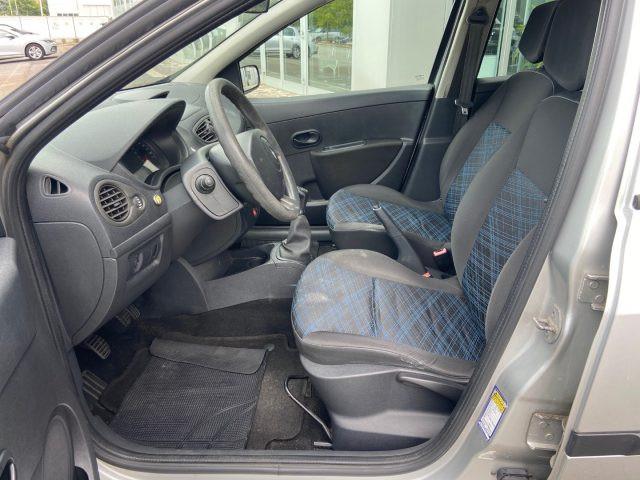 RENAULT Clio 1.2 16V TCE 100CV SporTour