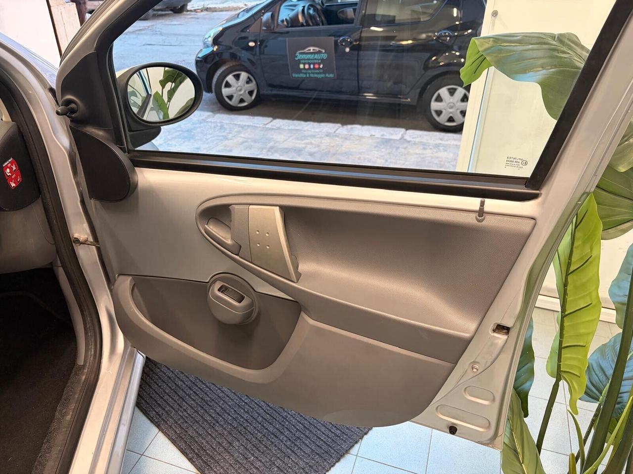 Peugeot 107 COMPRESO PASSAGGIO DI PROPRIETA'