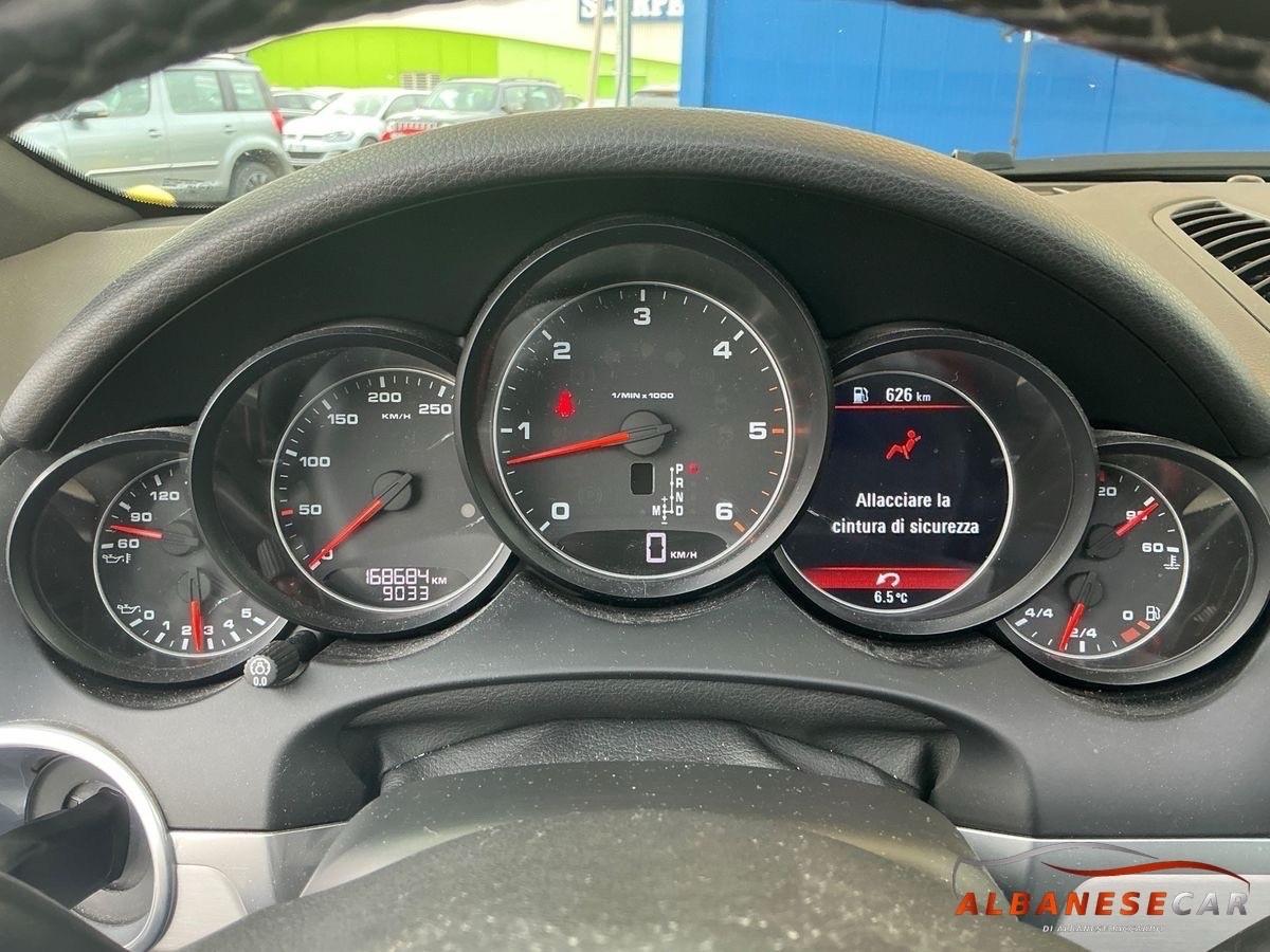 Porsche Cayenne 3.0 Diesel Platinum Edition/TETTO APRIBILE