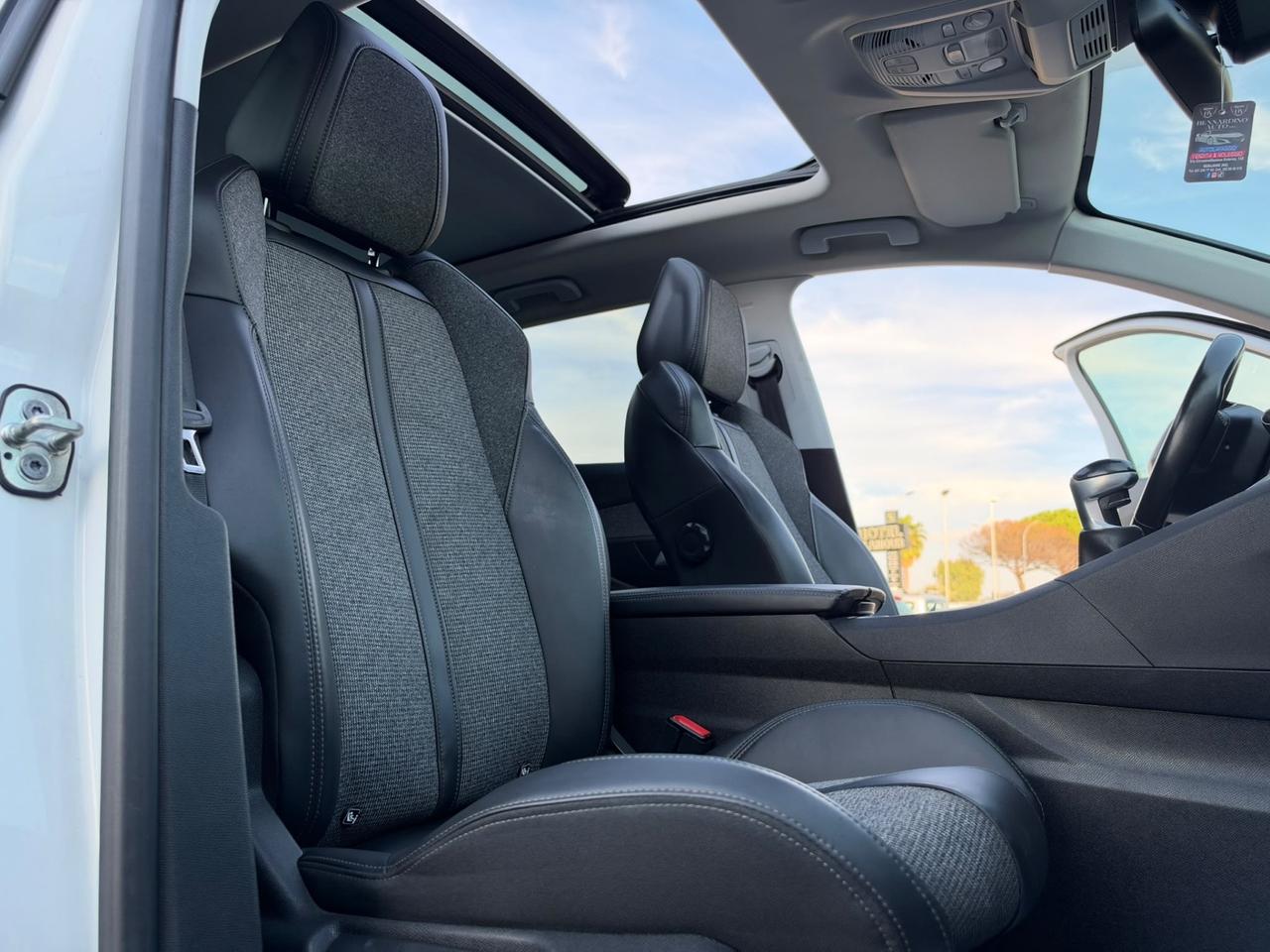 Peugeot 3008 BlueHDi 130 S&S Allure 2018
