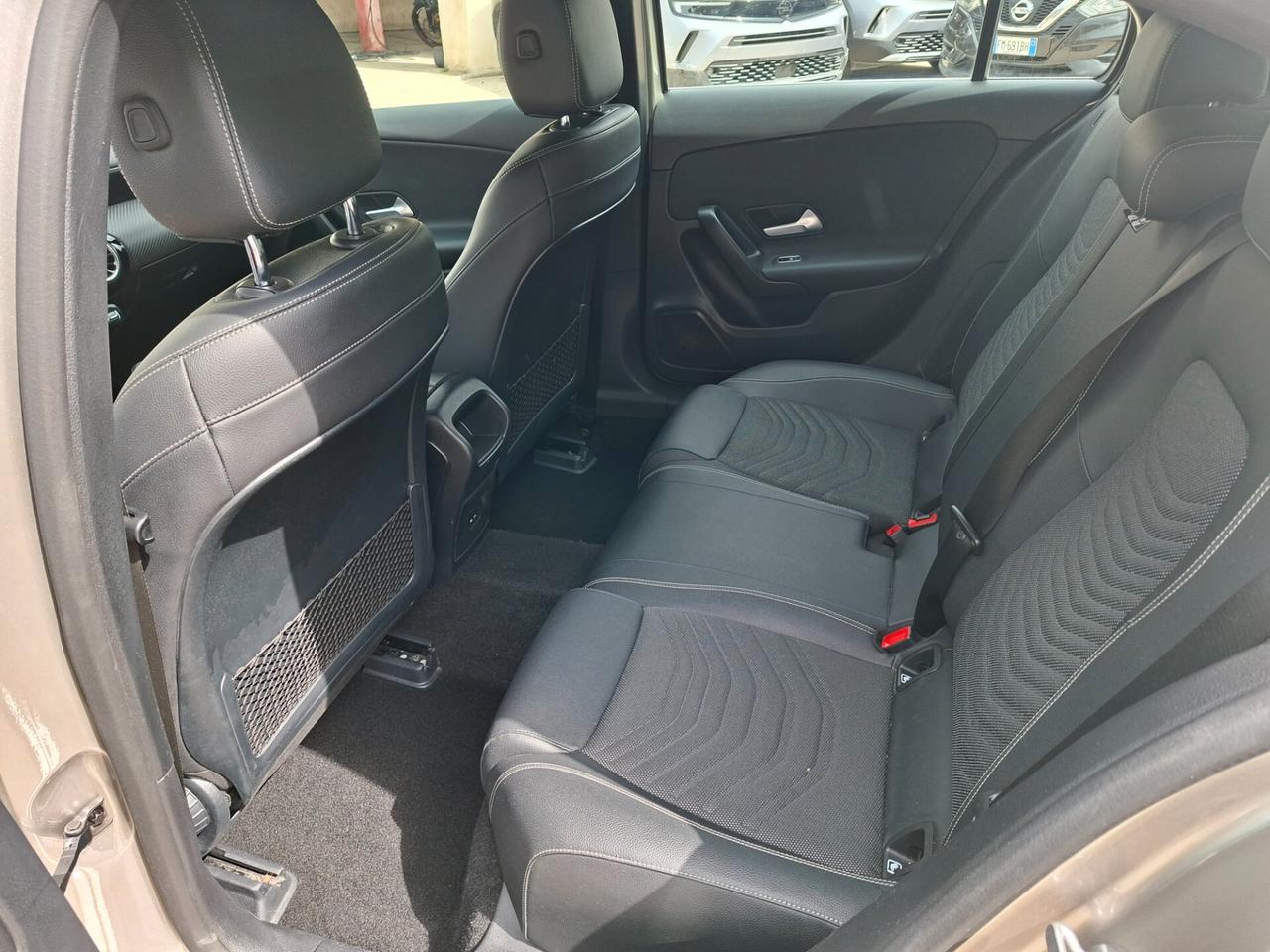 Mercedes-benz A 180 d Business