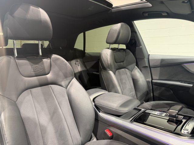 AUDI Q8 50TDI 286cv quattro Sline TETTO/PREZZO REALE