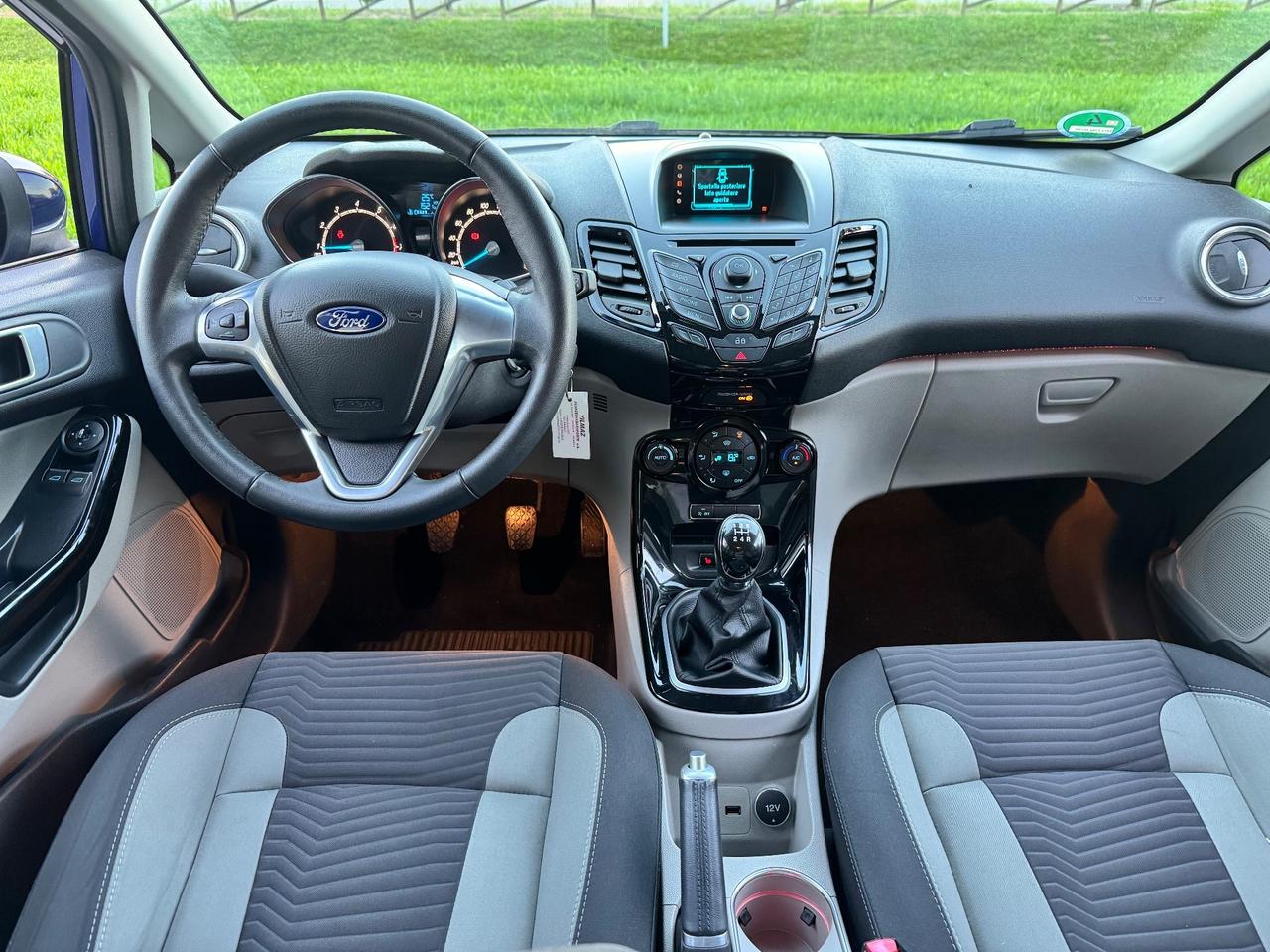 Ford Fiesta 1.2 60CV 5 porte Neopatentati