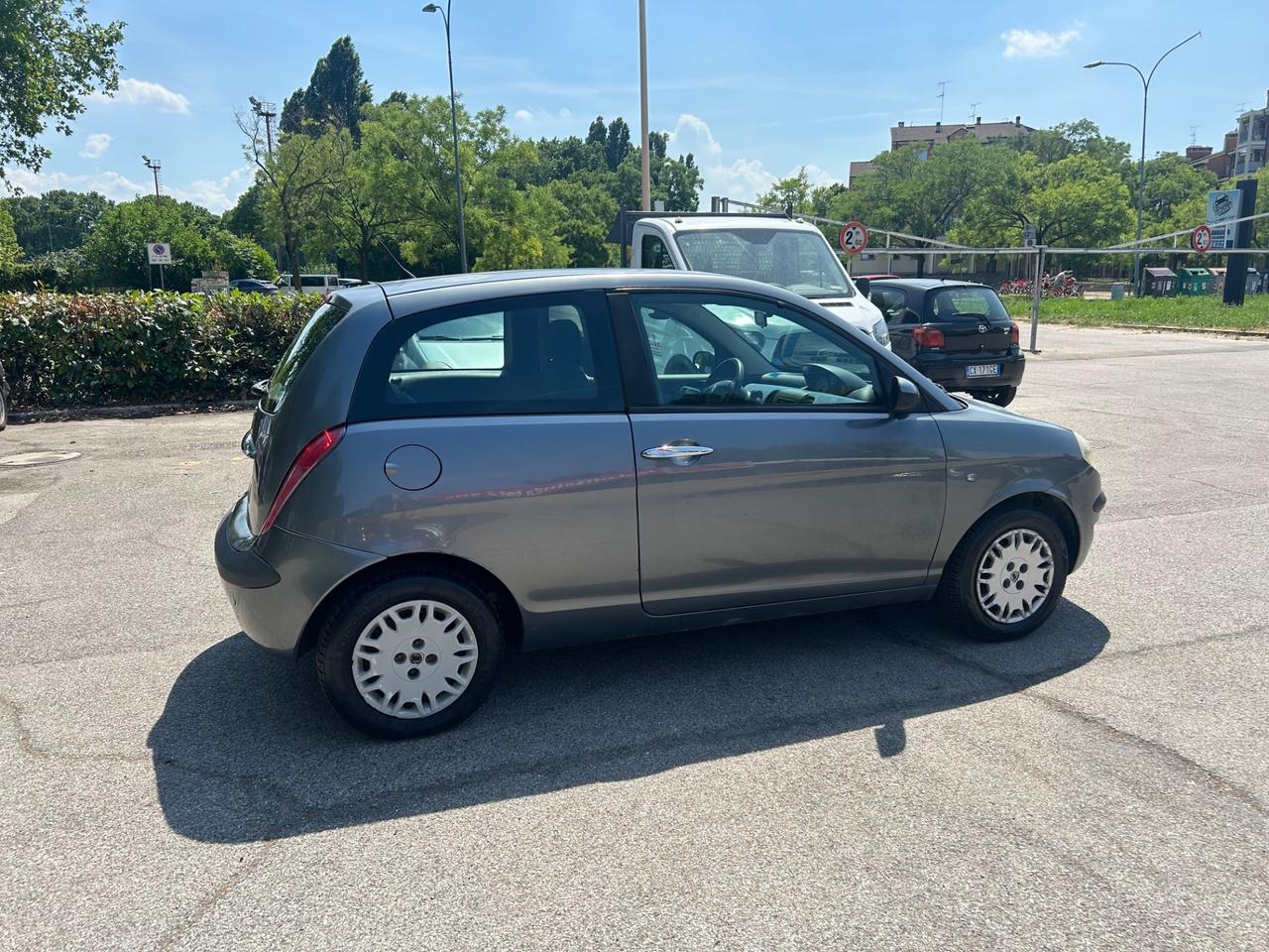 Lancia Ypsilon 1.3 Multijet 16V Argento