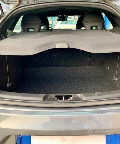 VOLVO V40 D2 Geartronic Kinetic EURO 6B