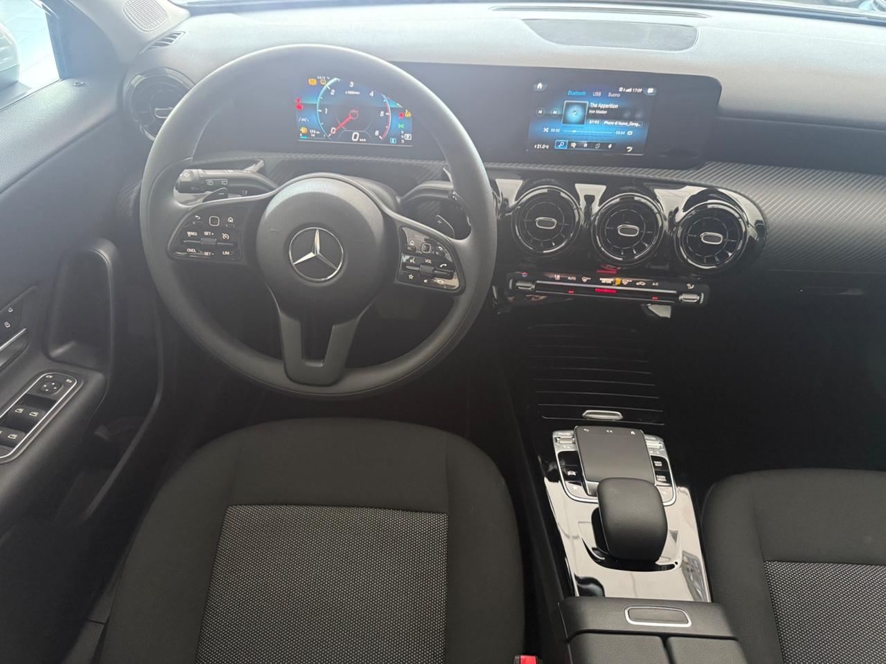 Mercedes-Benz A 180 d Automatic Business