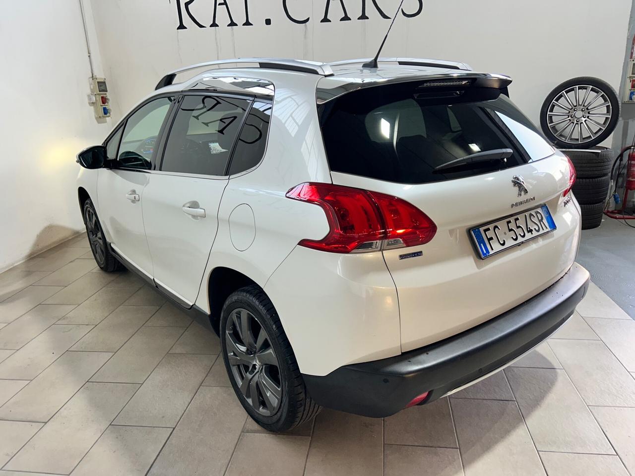 Peugeot 2008 BlueHDi 120 S&S Allure