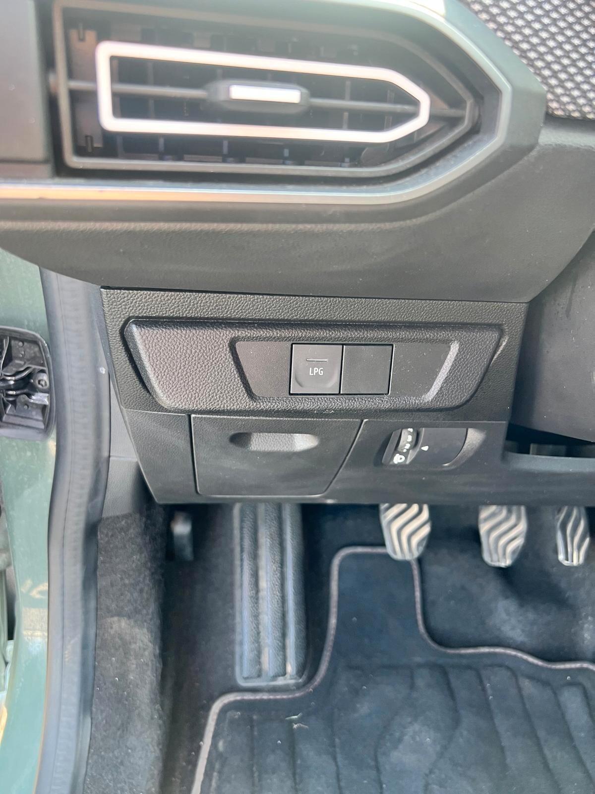 Dacia Jogger 1.0 TCe GPL 100 CV 7 posti Extreme Up
