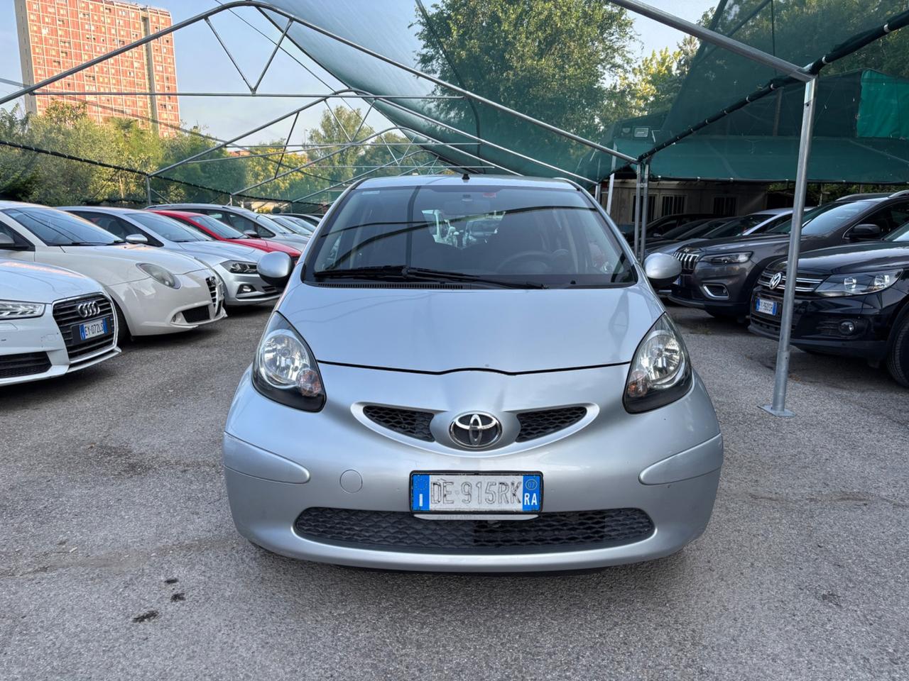 Toyota Aygo 1.4 DIESEL 5 porte Sol OK NEOPATENTATI