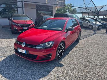 VOLKSWAGEN - Golf - GTD 2.0 TDI 5p. DSG BlueMotion Technology