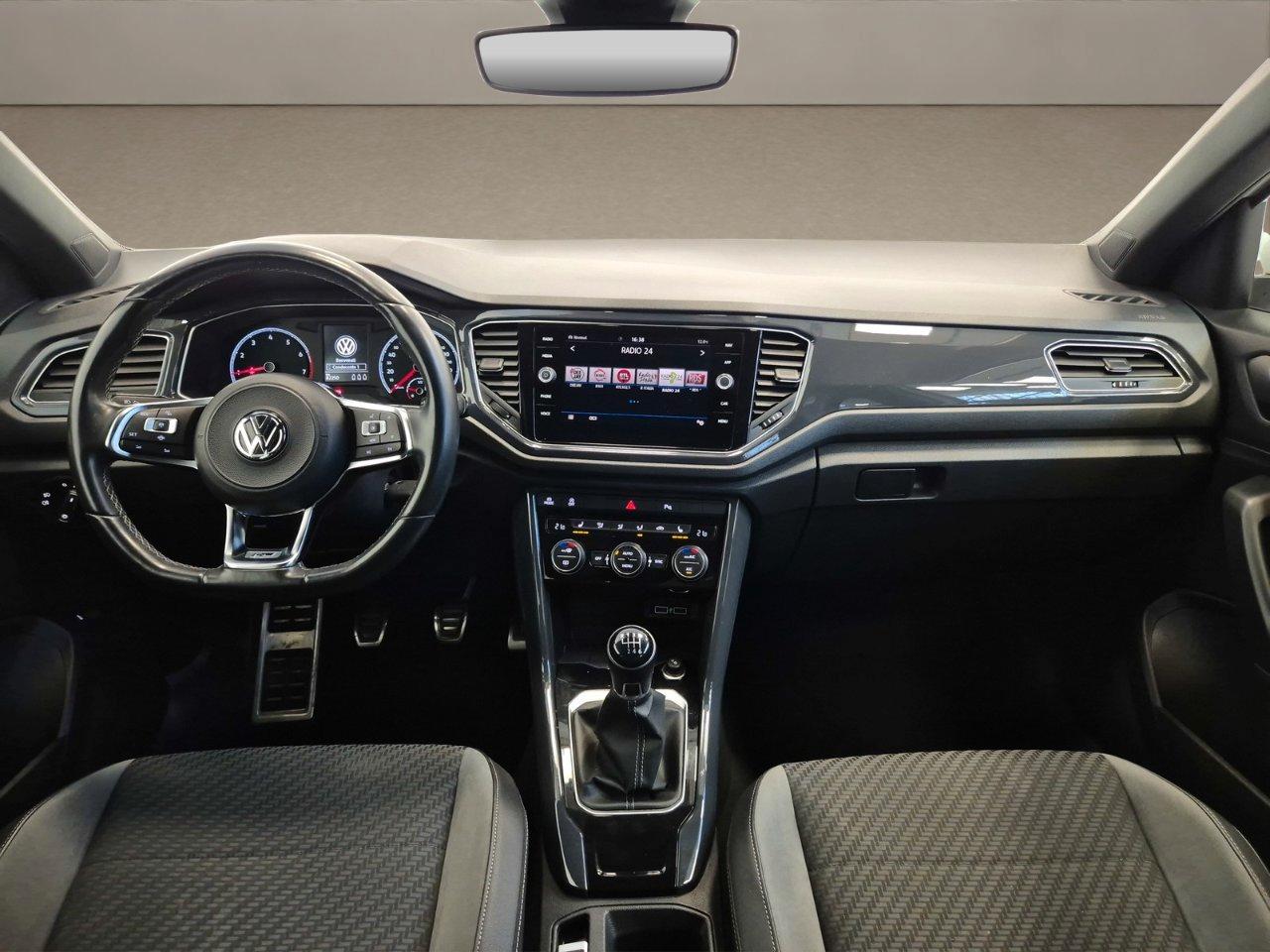 Volkswagen T-Roc 1.0 tsi advanced