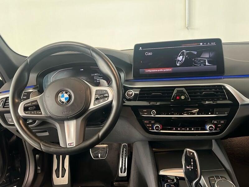 BMW Serie 5 G31 2020 Touring LCI D 530d Touring mhev 48V xdrive Luxury auto
