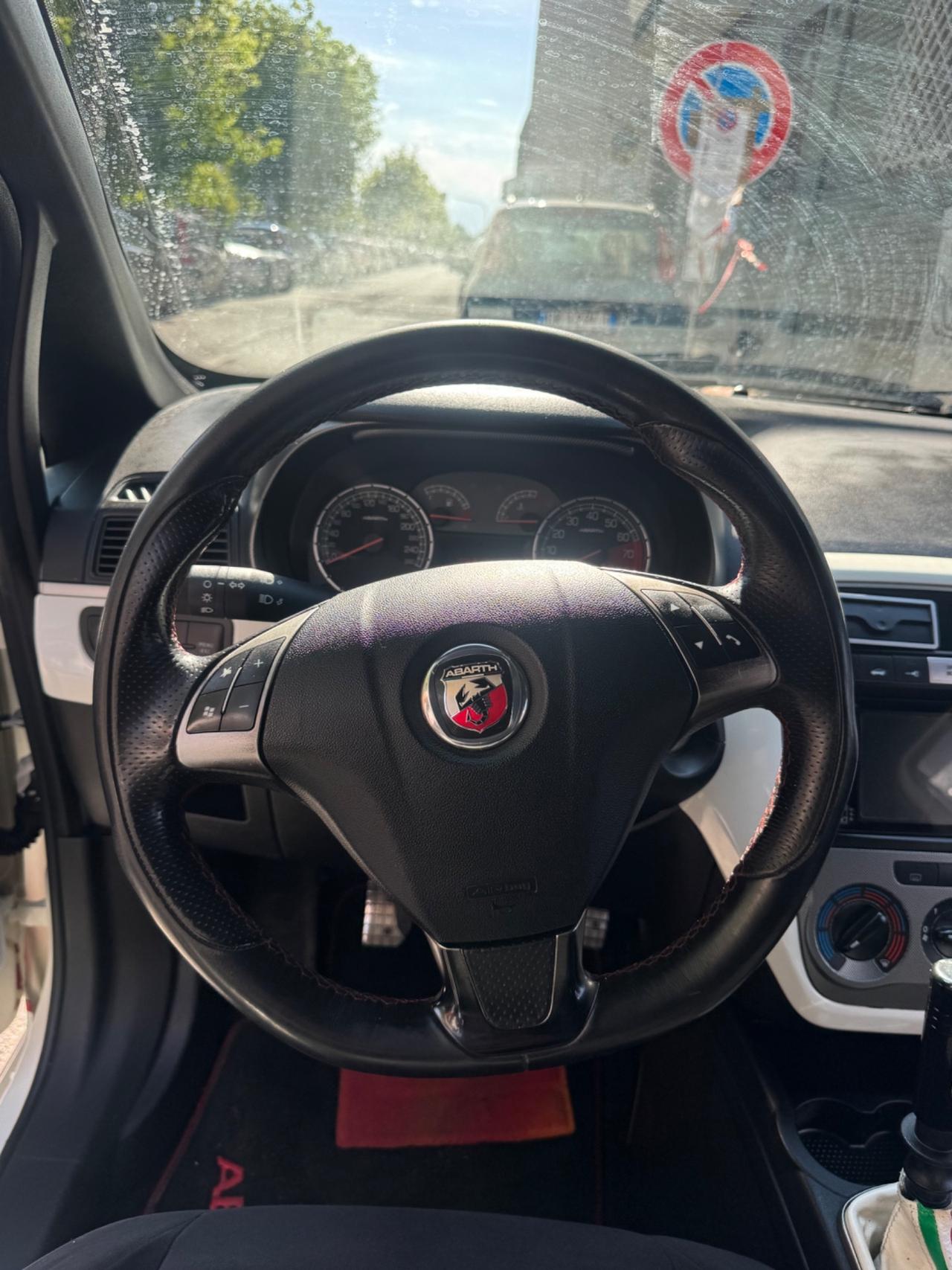 Abarth Grande Punto 1.4 T-Jet 155 cv