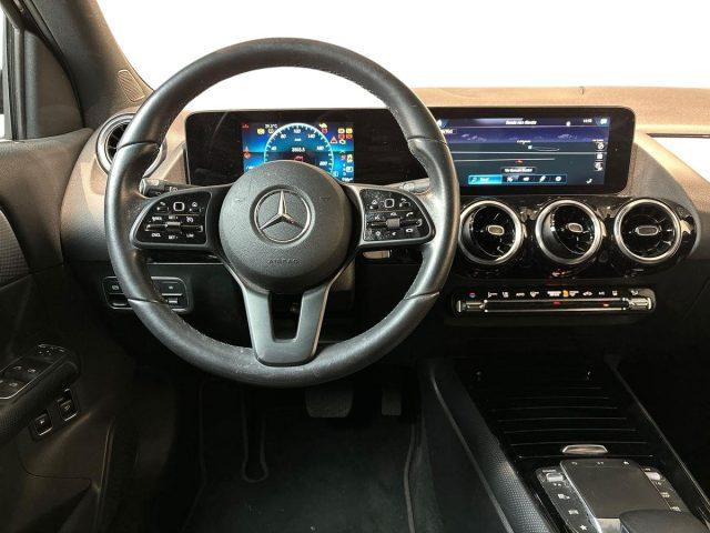 MERCEDES-BENZ GLA 250 e EQ-Power Auto Business Extra Navi