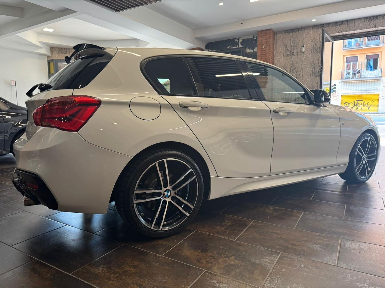 Bmw 116 116i 5p. Msport